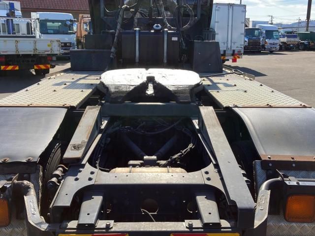 HINO PROFIA 2017 Image 31