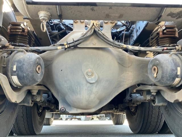 HINO PROFIA 2017 Image 31