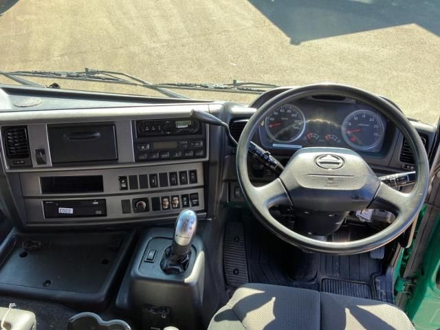 HINO PROFIA 2017 Image 31