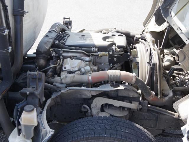 ISUZU ELF 2017 Image 31