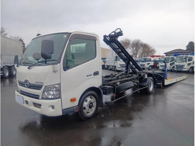 HINO DUTRO 2018 Image 31