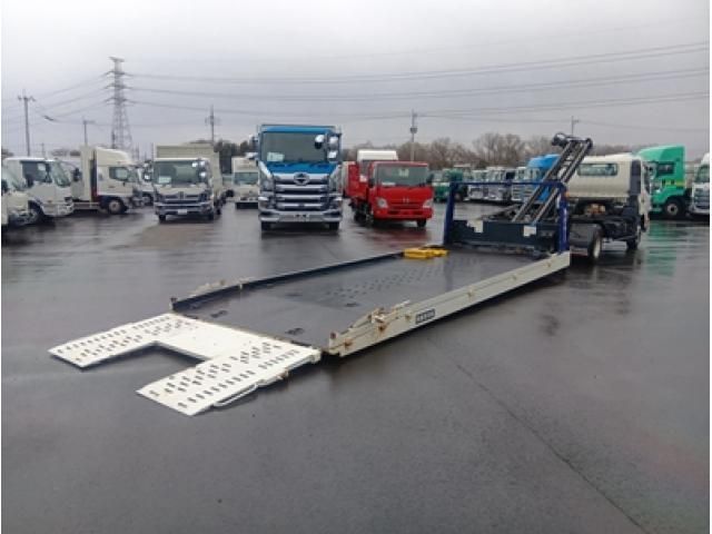 HINO DUTRO 2018 Image 31