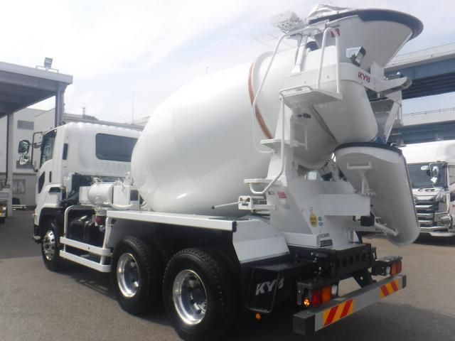 ISUZU GIGA 2024 Image 31