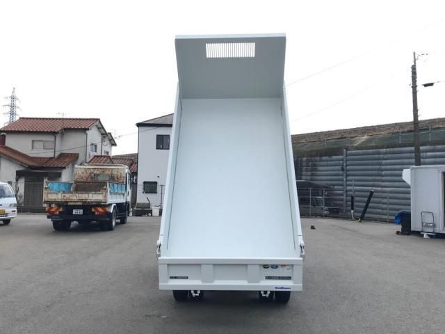 MITSUBISHI CANTER 2024 Image 31