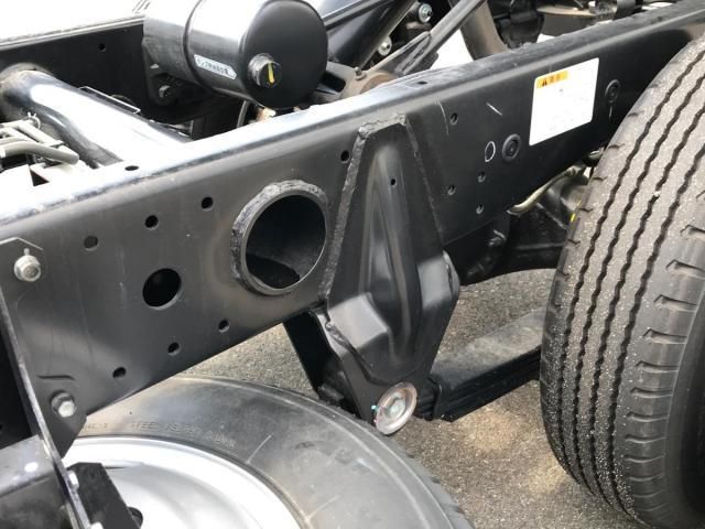 MITSUBISHI CANTER 2024 Image 31