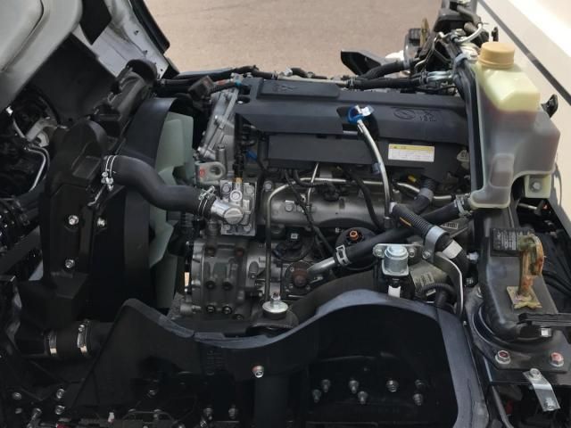 MITSUBISHI CANTER 2024 Image 31