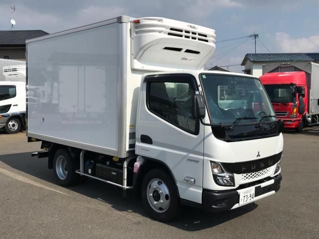 MITSUBISHI CANTER 2024 Image 31