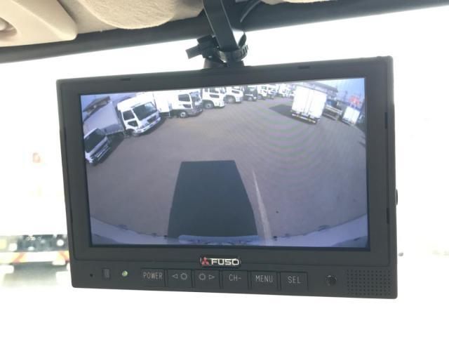 MITSUBISHI CANTER 2024 Image 31