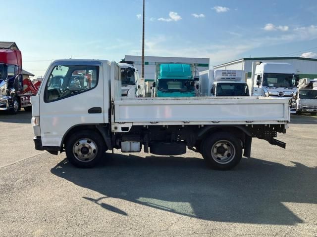MITSUBISHI CANTER 2012 Image 31