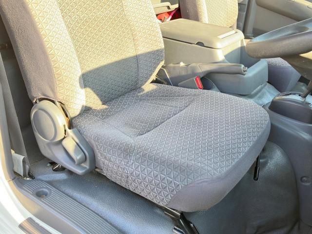 ISUZU ELF 2019 Image 31