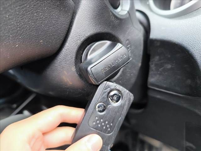 HONDA FIT 2011 Image 31