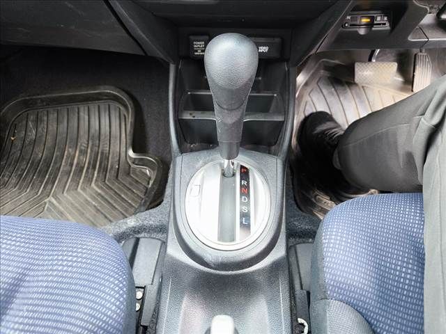 HONDA FIT 2011 Image 31