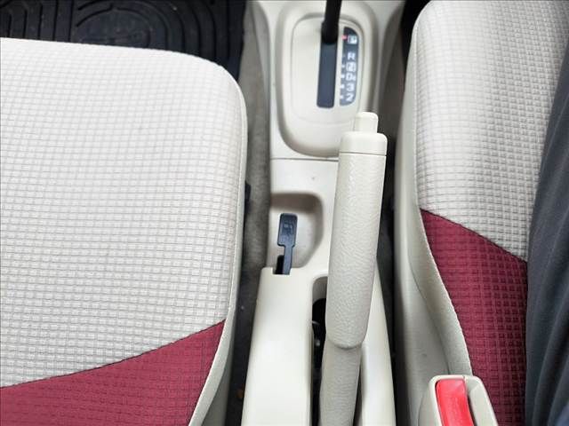 DAIHATSU ESSE 4WD 2009 Image 31