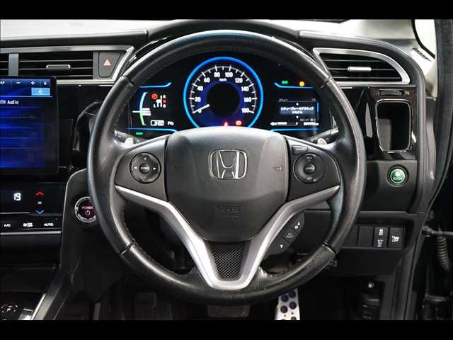 HONDA SHUTTLE HYBRID 2015 Image 31