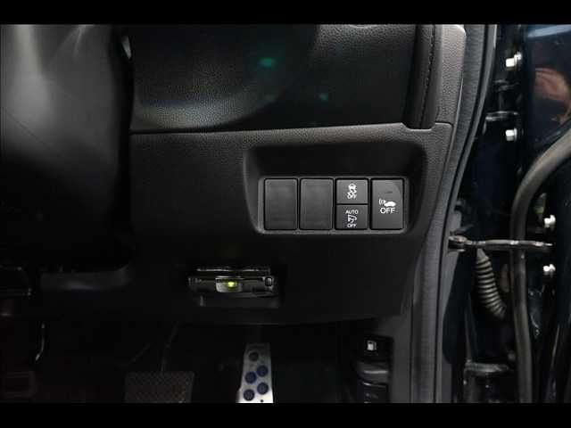 HONDA SHUTTLE HYBRID 2015 Image 31