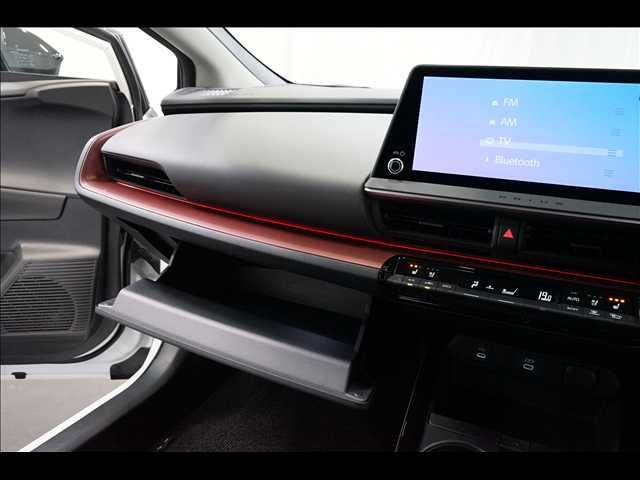 TOYOTA PRIUS 2024 Image 31