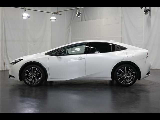 TOYOTA PRIUS 2024 Image 31