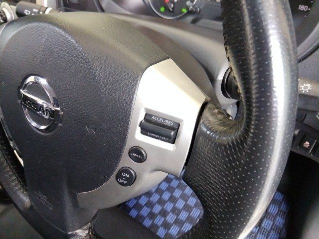 NISSAN X-TRAIL 4WD 2011 Image 31