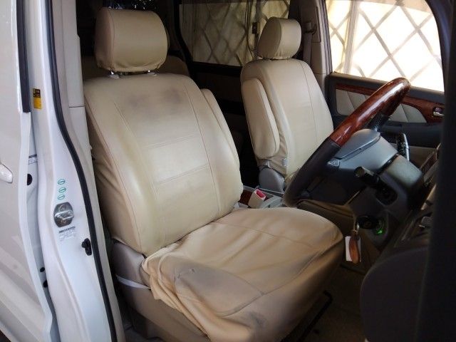 TOYOTA ALPHARD G 2004 Image 31