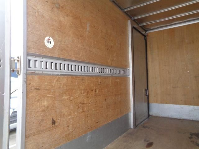 TOYOTA DYNA 2014 Image 31