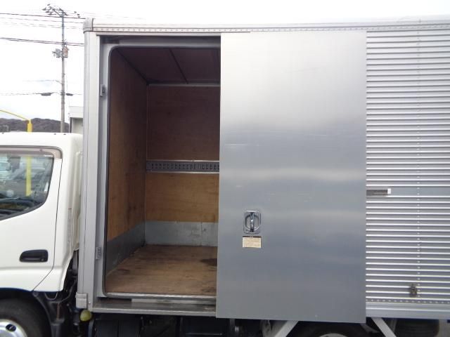 TOYOTA DYNA 2014 Image 31