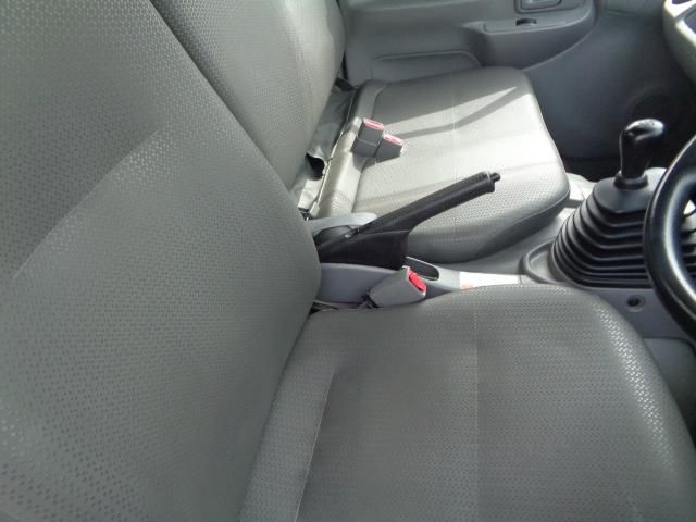 TOYOTA DYNA 2014 Image 31