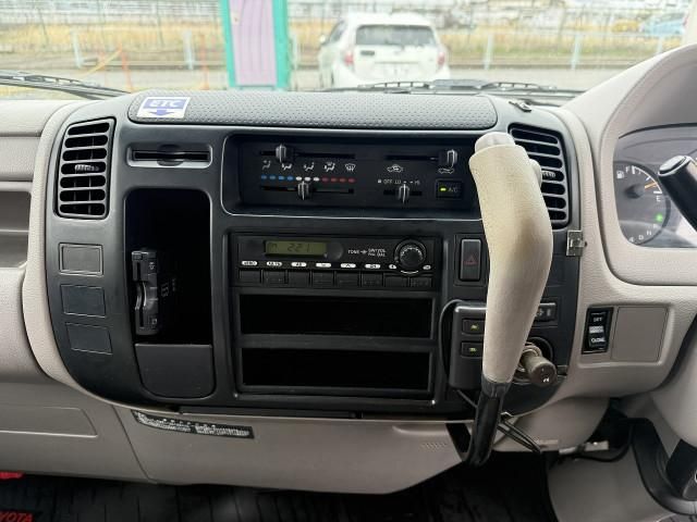 TOYOTA TOYOACE 2010 Image 31