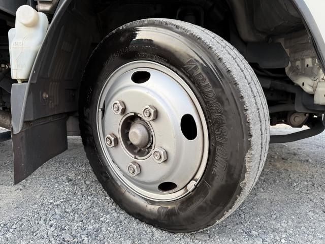 ISUZU ELF 2015 Image 31