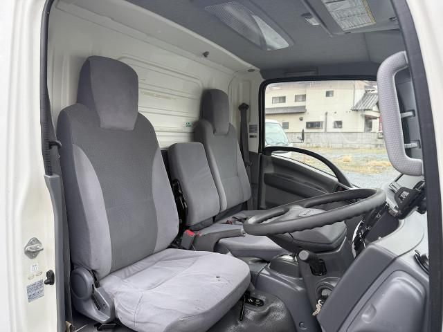 ISUZU ELF 2015 Image 31
