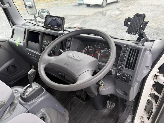ISUZU ELF 2015 Image 31