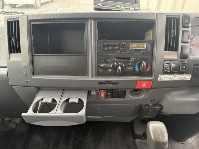 ISUZU ELF 2015 Image 31