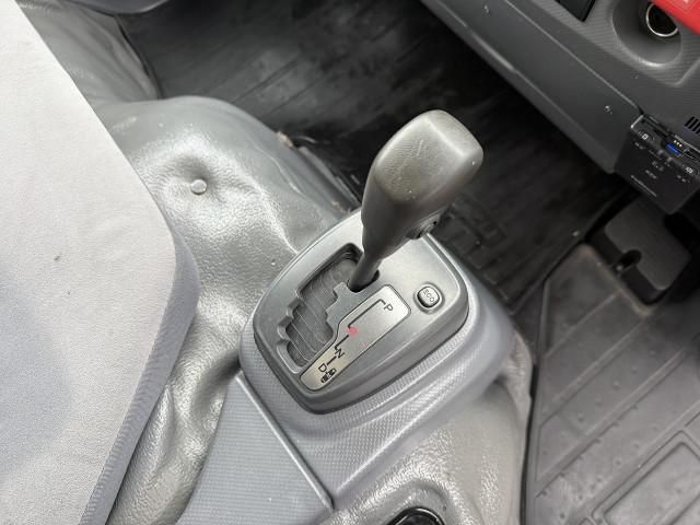 ISUZU ELF 2015 Image 31