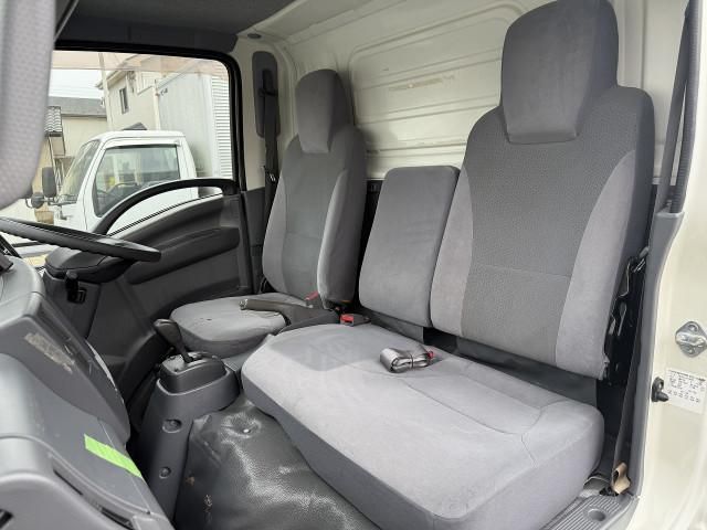 ISUZU ELF 2015 Image 31