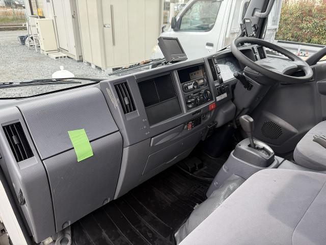 ISUZU ELF 2015 Image 31