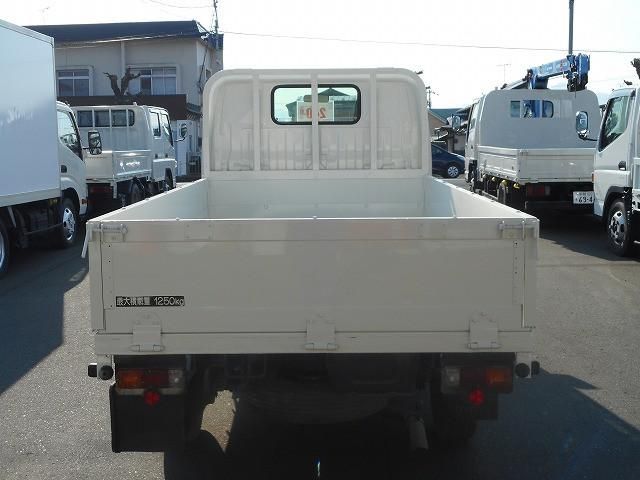 TOYOTA DYNA 2013 Image 31