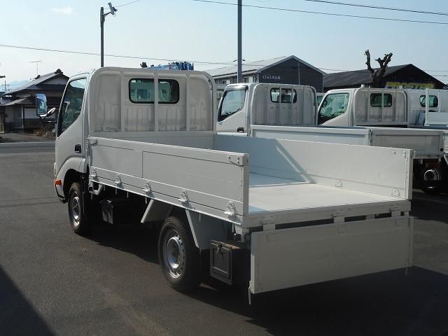 TOYOTA DYNA 2013 Image 31