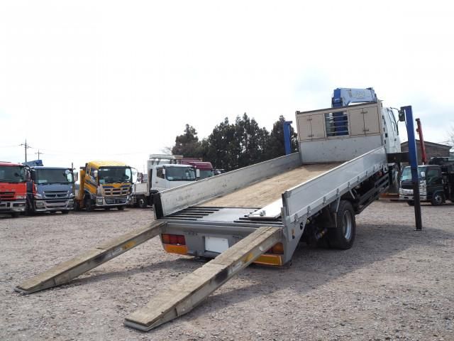 MITSUBISHI FUSOU FIGHTER 2010 Image 31