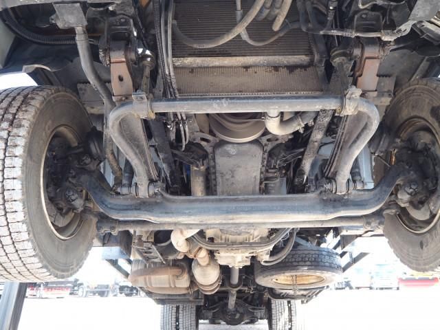 MITSUBISHI FUSOU FIGHTER 2010 Image 31