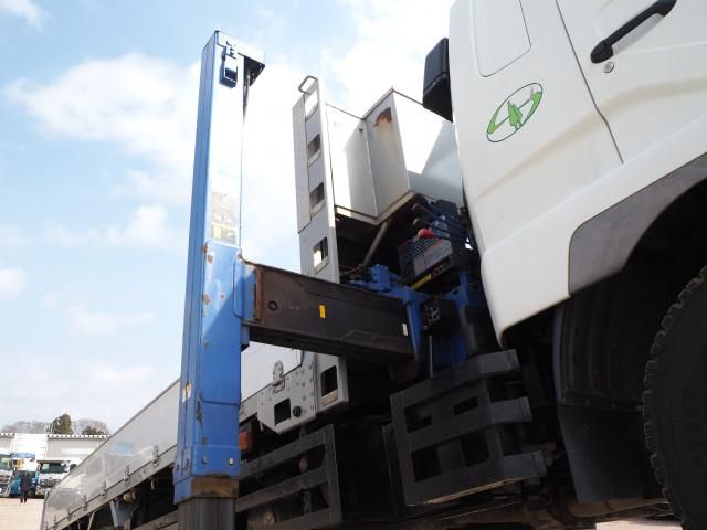 MITSUBISHI FUSOU FIGHTER 2010 Image 31