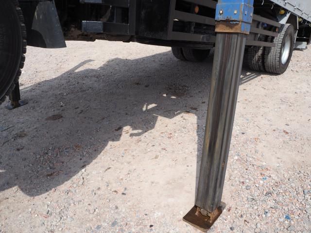 MITSUBISHI FUSOU FIGHTER 2010 Image 31