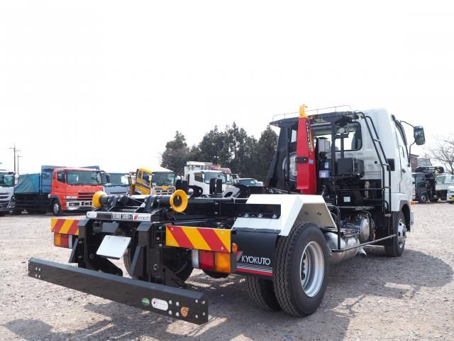 MITSUBISHI FUSOU FIGHTER 2025 Image 31