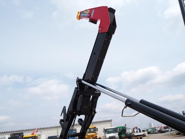 MITSUBISHI FUSOU FIGHTER 2025 Image 31