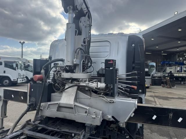 ISUZU ELF 2013 Image 31