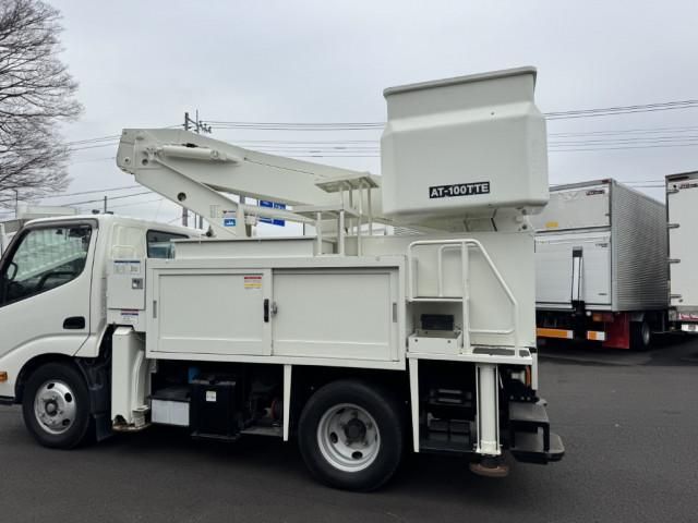 HINO DUTRO 2017 Image 31