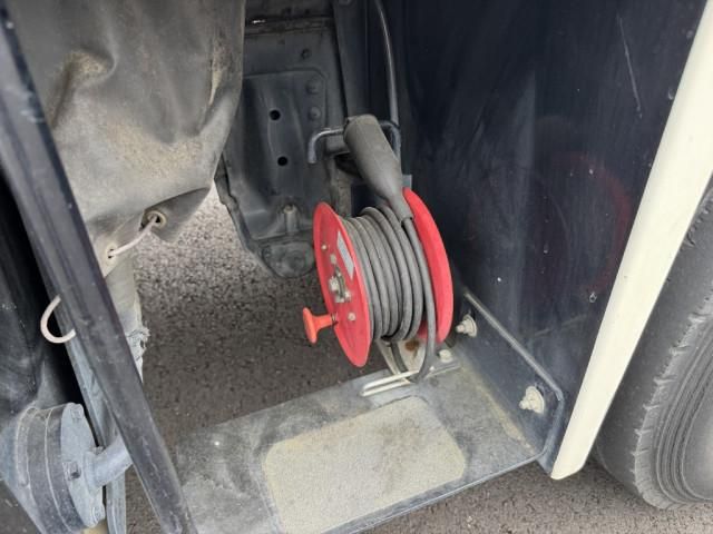 HINO DUTRO 2017 Image 31