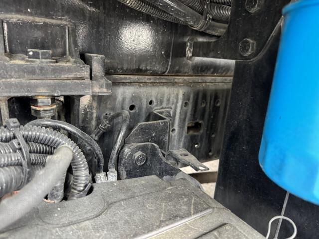 HINO DUTRO 2017 Image 31