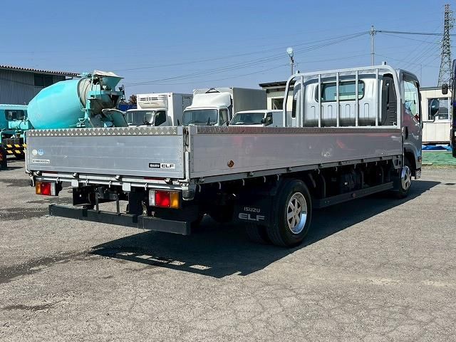 ISUZU ELF 2014 Image 31