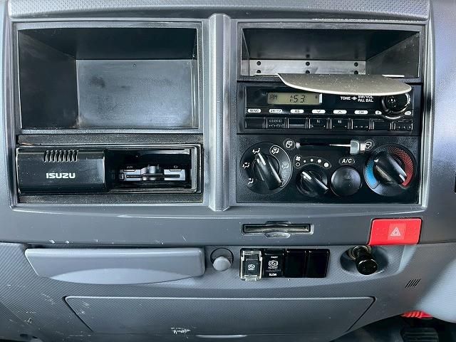 ISUZU ELF 2014 Image 31