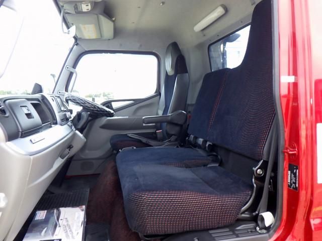 MITSUBISHI CANTER 2020 Image 31