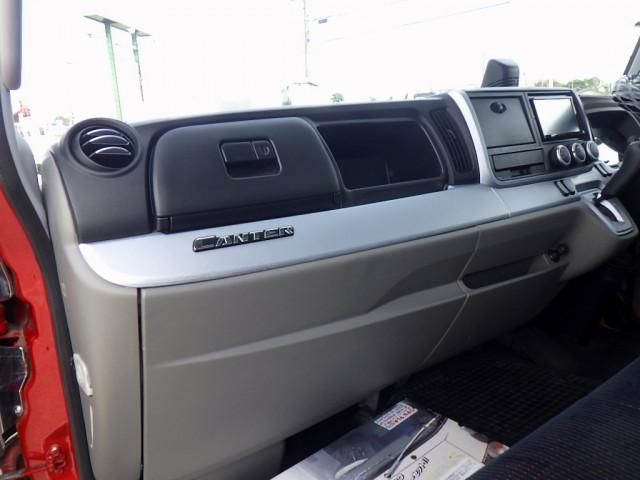 MITSUBISHI CANTER 2020 Image 31